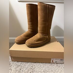 UGG Women's Classic Tall Boots - Chestnut